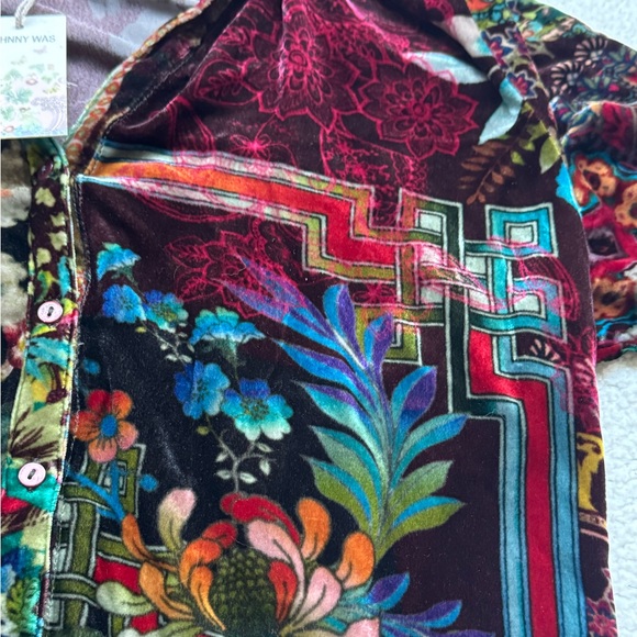 Johnny Was Dream velvet button up shirt/jacket NWT RARE - Picture 6 of 11